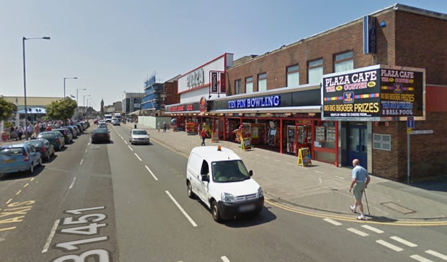 A Google StreetView Image of Grand Parade on the Skegness Sea Front in July 2009 with the Plaza Amusement Arcade, formerly the Parade Cinema, on the right and the Embassy Centre, formerly the Embassy Theatre, far left - Click to Interact.